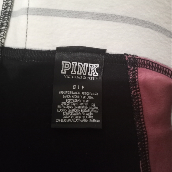 PINK VS YOGA LEGGING Size Small - Picture 4 of 9